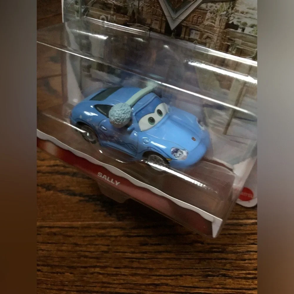 *NEW* Disney Pixar Cars Winter/Holiday/Christmas Diecast Play Toy Car - Sally